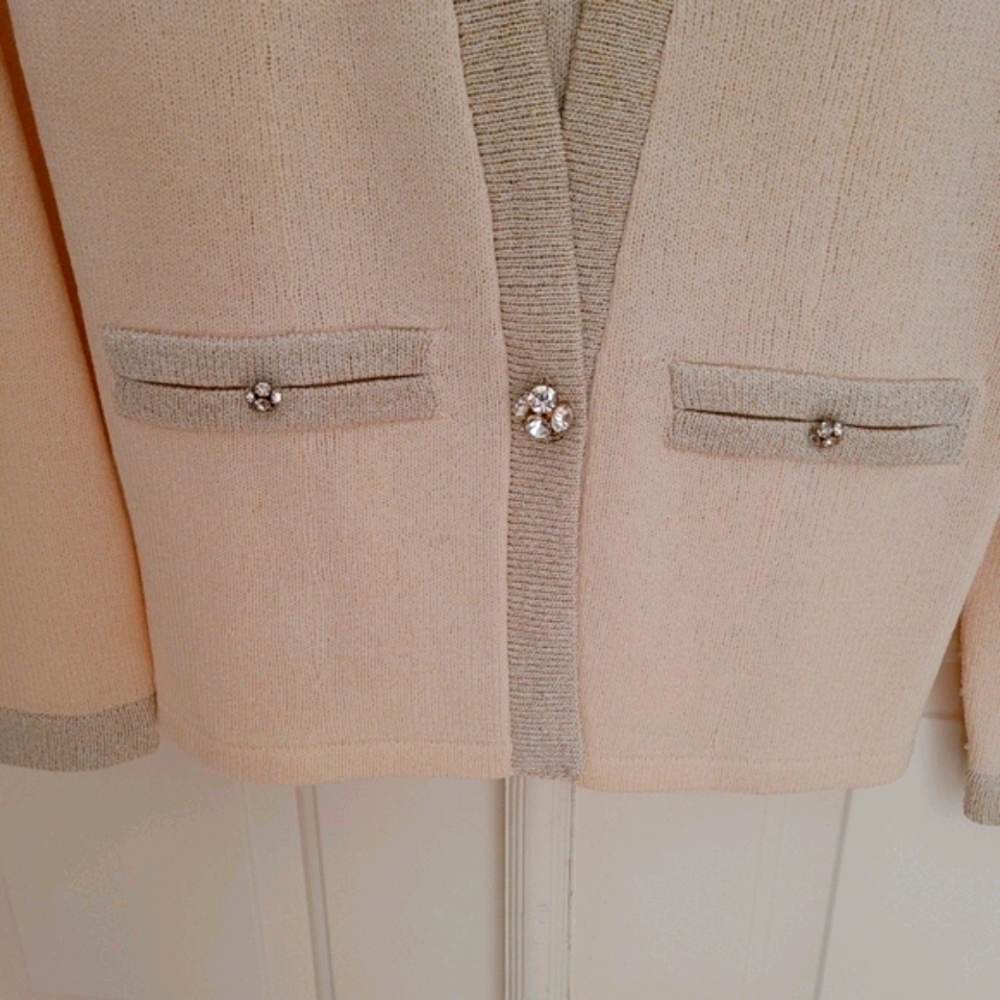 Fianona Knit Skirt and Top Outfit - Picture 3 of 5